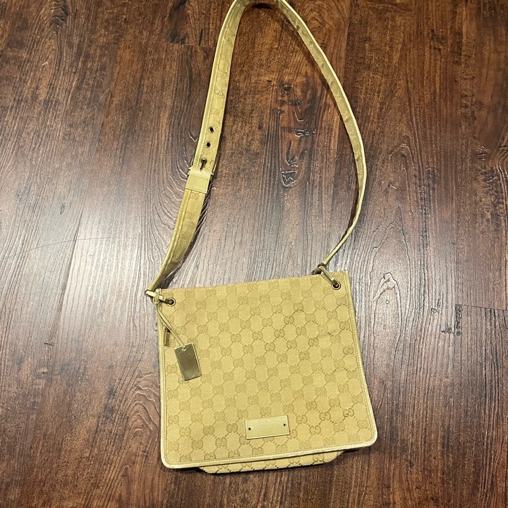 Gucci Tan Crossbody Bag with Signature  Monogram 9 In Hx 10 In W